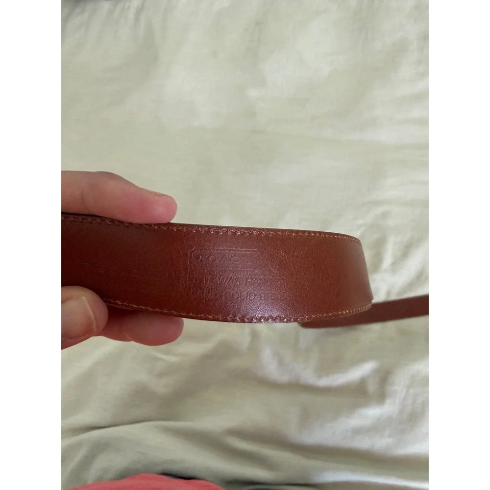 Vintage Coach 3701 Brown Leather Belt Size 44 Brass Buckle Made England